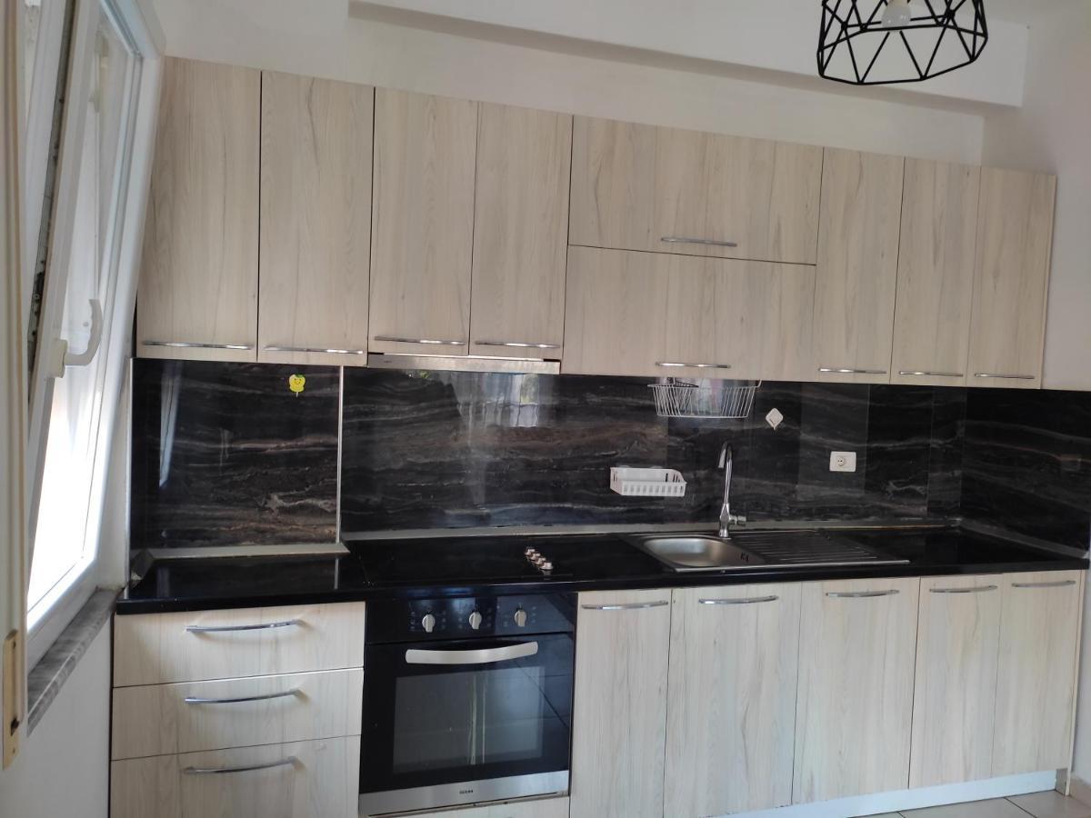Comfy City Center Apartment Σκόδρα Εξωτερικό φωτογραφία